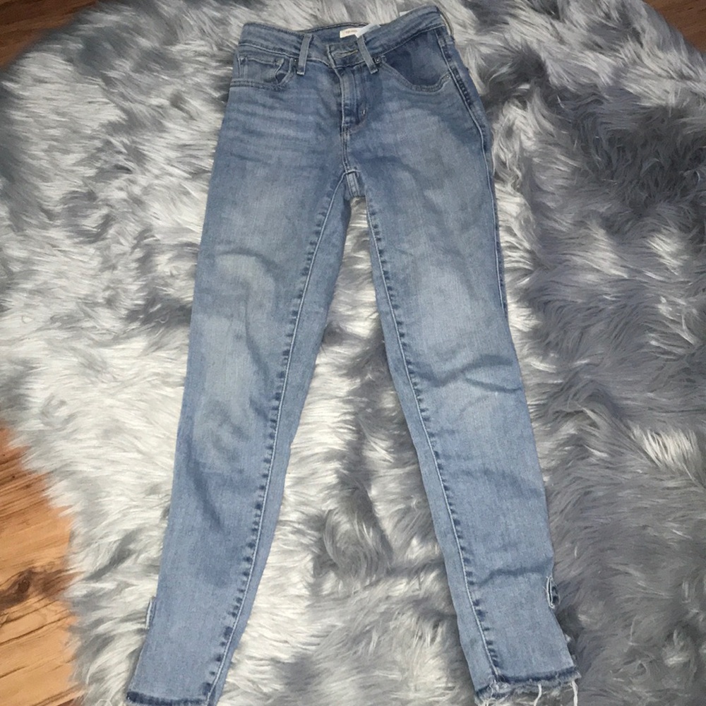 levi’s high rise skinny jeans